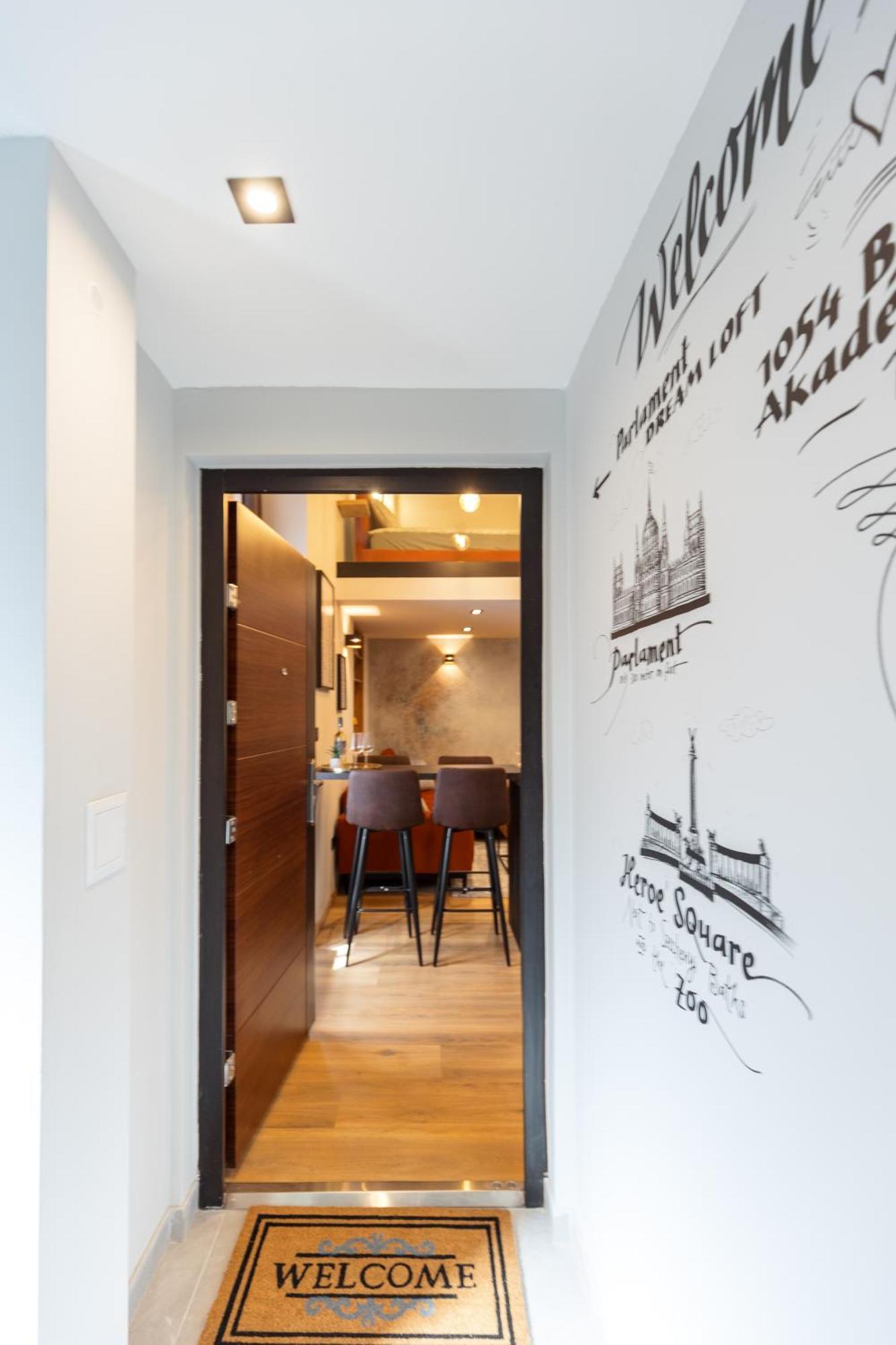 Parliament Dream Apartment! דירה